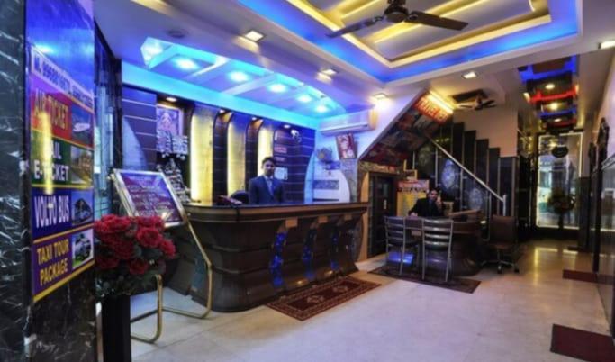 Hotel Roma Deluxe - New Delhi Railway Station Exterior foto